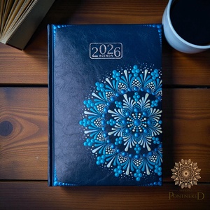 Nagy méretű (A/5) 2026-os mandala határidőnapló (sötétkék) - Meska.hu