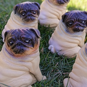 Mops ülő - otthon & életmód - dekoráció - dekoratív figurák és szobrok - Meska.hu