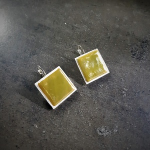 Üvegmozaik fülbevaló több színben  (2,5x2,5cm) - INGYEN POSTA, Ékszer, Fülbevaló, Lógó fülbevaló, Ékszerkészítés, MESKA