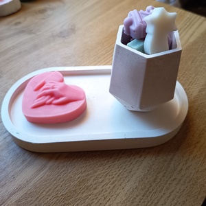 Prémium illatviasz szett kézműves porcelánpor tálkával és szárított virágos minivázával - Meska.hu