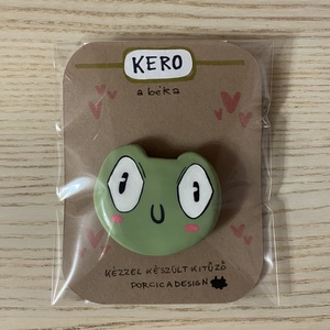 Kero a béka kitűző - ékszer - kitűző és bross - Meska.hu