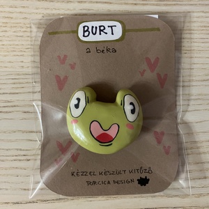 Burt a béka kitűző - ékszer - kitűző és bross - Meska.hu