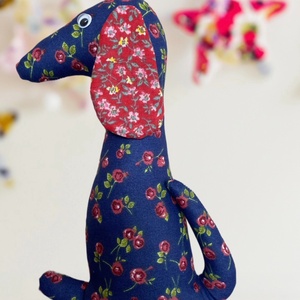 Tacskó - ülő, kék virágos, Játék & Sport, Plüssállat & Játékfigura, Kutya, , MESKA