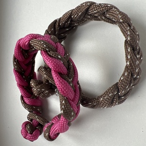 Fonott paracord karkötők - ékszer - karkötő - fonott karkötő - Meska.hu