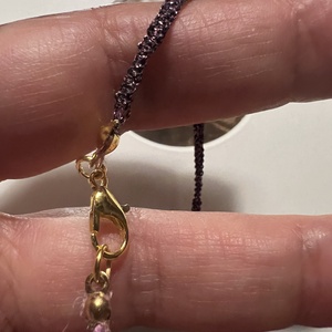 Vékony makramézott karkötő - ékszer - karkötő - fonott karkötő - Meska.hu