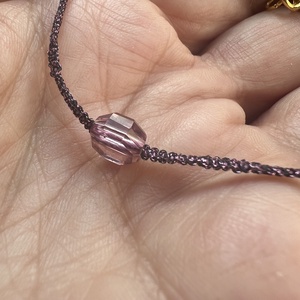 Vékony makramézott karkötő - ékszer - karkötő - fonott karkötő - Meska.hu