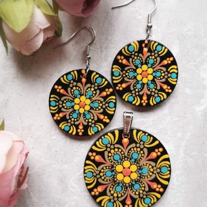 Többféle fa medál + fülbevaló szett - Menta/Narancssárga/Citromsárga választható variációkban - ékszer - ékszerszett - Meska.hu