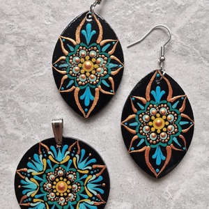 Többféle fa medál + fülbevaló szett - Türkiz/Narancs/Kék választható variációkban - ékszer - ékszerszett - Meska.hu