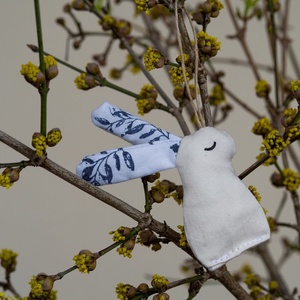 kék leveles fülű nyuszi, Otthon & Életmód, Dekoráció, Fali és függő dekoráció, Függődísz, Varrás, MESKA