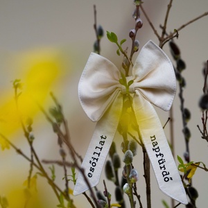 esőillat, napfürdő tavaszi masni, Otthon & Életmód, Dekoráció, Fali és függő dekoráció, Függődísz, Varrás, MESKA