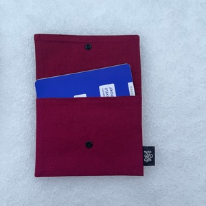 kisállat egészségügyi/ oltási könyv/ útlevél tok - otthon & életmód - ház & kert - kutyatábla - Meska.hu