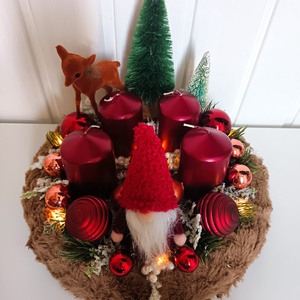 Szőrmés manós adventi koszorú - karácsony - adventi díszek - adventi koszorú - Meska.hu