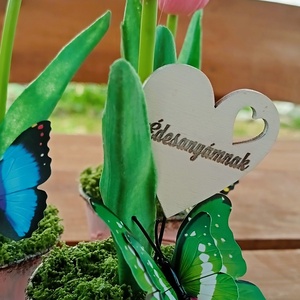 Apró kezekbe tulipános ajándék - otthon & életmód - dekoráció - asztal és polc dekoráció - asztaldísz - Meska.hu Apró kezekbe tulipános ajándék - otthon & életmód - dekoráció - asztal és polc dekoráció - asztaldísz - Meska.hu