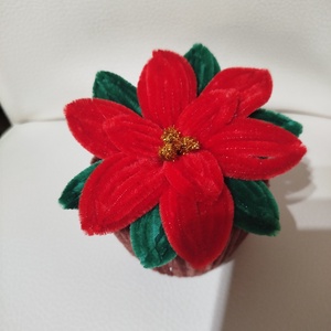 Mikulás virág kaspóban - otthon & életmód - dekoráció - virágdísz és tartó - csokor & virágdísz - Meska.hu