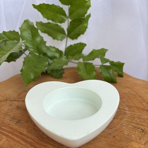 Szív alakú mécsestartó, Otthon & Életmód, Gyertya, illat, aroma, Gyertyatartó, Gipszöntés, MESKA