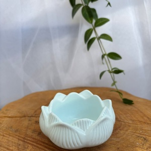 Lótuszvirág / mandala mécsestartó, Otthon & Életmód, Gyertya, illat, aroma, Gyertyatartó, Gipszöntés, MESKA