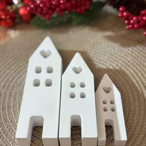 Gipsz - Cement Szívecskés Házikó 3 db/szett - karácsony - karácsonyi lakásdekoráció - karácsonyi falu, házikó - Meska.hu