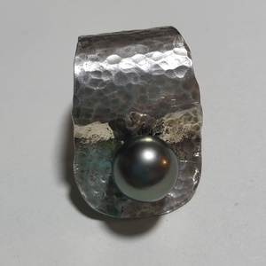 Tahiti gyöngy és ezüst gyűrű - ékszer - gyűrű - statement gyűrű - Meska.hu