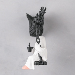 Halloween fali dekoráció, hintázó szellem faágon � falidísz figura, 11 x 11 x 7 cm - otthon & életmód - dekoráció - halloween - halloweeni figurák - Meska.hu