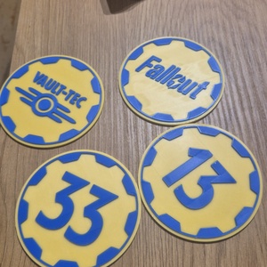 Fallout Rajongói Poháralátét Szett Tartóval - otthon & életmód - konyhafelszerelés, tálalás - tálalás - tányér- és poháralátét - Meska.hu