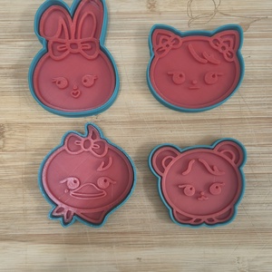 Blackpink chibi sütikiszúró szett  - otthon & életmód - konyhafelszerelés, tálalás - sütés, főzés - sütikiszúró - Meska.hu