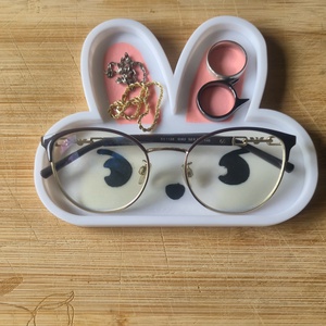 Stray Kids SKZOO Leebit szemüveg és ékszertartó  - ékszer - ékszertartó - ékszertartó tál - Meska.hu