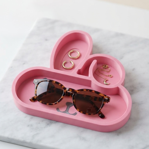 BTS / BT21 Cooky ihlette rekeszes szemüveg- és ékszertartó tálca, Ékszer, Ékszertartó, Ékszertartó tál, , Lepd meg magad vagy egy igazi BTS ARMY barátodat ezzel az imádnivaló 3D nyomtatott Cooky szemüveg- ..., MESKA
