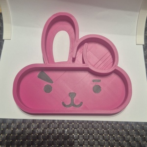 BTS / BT21 Cooky ihlette rekeszes szemüveg- és ékszertartó tálca - ékszer - ékszertartó - ékszertartó tál - Meska.hu