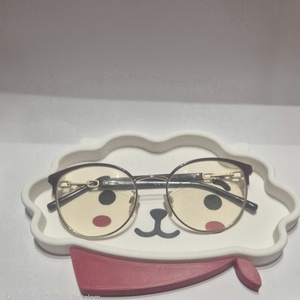 BTS / BT21 RJ ihlette szemüveg- és ékszertálca - ékszer - ékszertartó - ékszertartó tál - Meska.hu