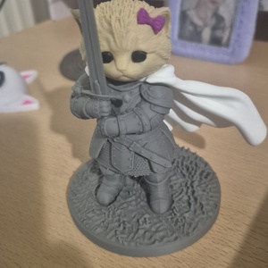 Kitten Knight mém 3D nyomtatott figura - otthon & életmód - dekoráció - asztal és polc dekoráció - asztaldísz - Meska.hu