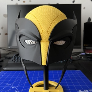 Wolverine maszk ajándék tartóval!, Kellékek & szerszámok, Díszíthető tárgyak, Műanyag, Mindenmás, MESKA