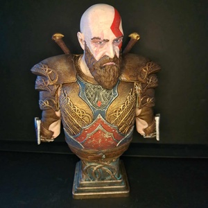 Kratos mellszobor - művészet - makett, modell - Meska.hu