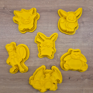  Pokémon Süteménykiszúró  Szett � 6 db-os Legendás Kollekció! - otthon & életmód - konyhafelszerelés, tálalás - sütés, főzés - sütikiszúró - Meska.hu