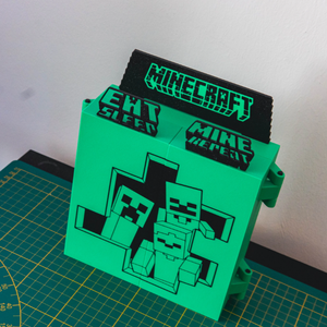 Minecraft Kinder Joy és minifigura gyűjtői polc  - otthon & életmód - dekoráció - asztal és polc dekoráció - dekorációs tál, tartó - Meska.hu