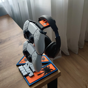 GTA VI PS5/Xbox dupla controller + fülhallgató tartó. - Meska.hu