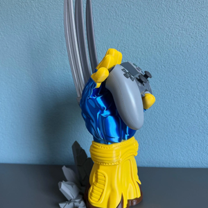 Wolverine (Rozsomák) 3D Nyomtatott Kontrollertartó Állvány - otthon & életmód - tárolás & rendszerezés - kontroller tartók - Meska.hu