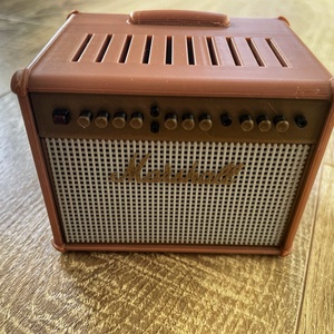 Világito gitár pengető tartó ü Marshall - 9 darabos - otthon & életmód - lámpa - asztali lámpa - Meska.hu