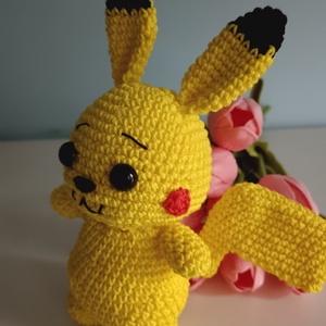 Rendelhető horgolt Pikachu  - játék & sport - plüssállat & játékfigura - plüss mesefigurák - Meska.hu