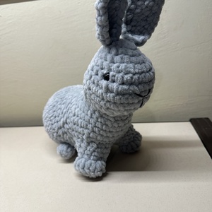 Horgolt nyuszi - játék & sport - plüssállat & játékfigura - nyuszi - Meska.hu