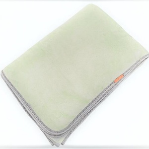 Barack színű plüss pléd gyerekeknek és felnőtteknek - otthon & életmód - lakástextil - felnőtt takaró, pléd - Meska.hu