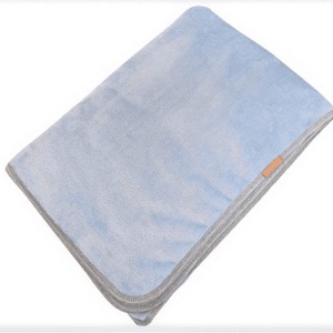 Barack színű plüss pléd gyerekeknek és felnőtteknek - otthon & életmód - lakástextil - felnőtt takaró, pléd - Meska.hu