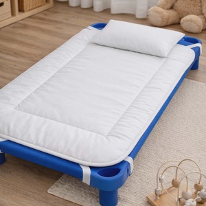 Bölcsődés bélelt lepedő-derékalj - játék & sport - ovis felszerelés - ovis lepedő - Meska.hu