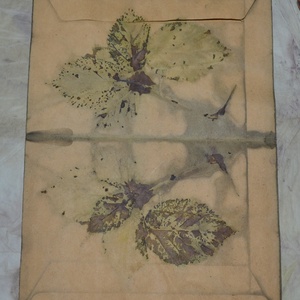 Eco print technikával készült borítékok  - otthon & életmód - papír, írószer - Meska.hu