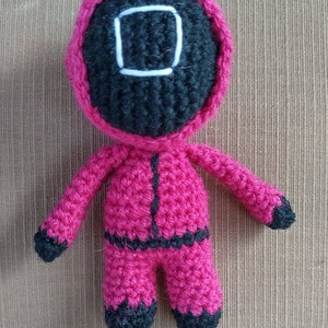Squid game amigurumi figura - Meska.hu