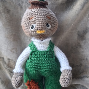  Hagymácska kertész amigurumi technikával, Játék & Sport, Plüssállat & Játékfigura, Plüss mesefigurák, Horgolás, Varrás, MESKA