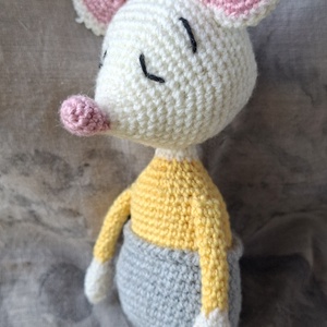 Süni almával, amigurumi technikával - Meska.hu