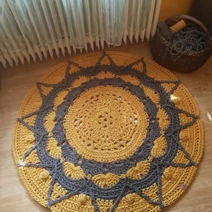 Horgolt mandala szőnyeg - otthon & életmód - lakástextil - szőnyeg - horgolt szőnyeg - Meska.hu