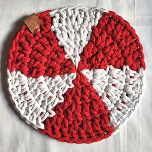 Karácsonyi horgolt edényalátét - Meska.hu