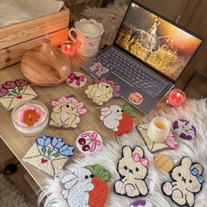 hímzett poháralátét, répás nyuszi - otthon & életmód - konyhafelszerelés, tálalás - tálalás - tányér- és poháralátét - Meska.hu