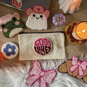Hímzett tolltartó, Girl power felirat - Meska.hu